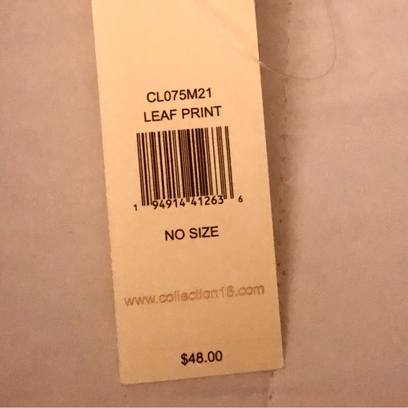 NWT! CollectionEighteen Hawaiian Hibiscus Straw Bag - Picture 6 of 8